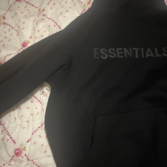 Essential hoodie - Picture 4 of 7